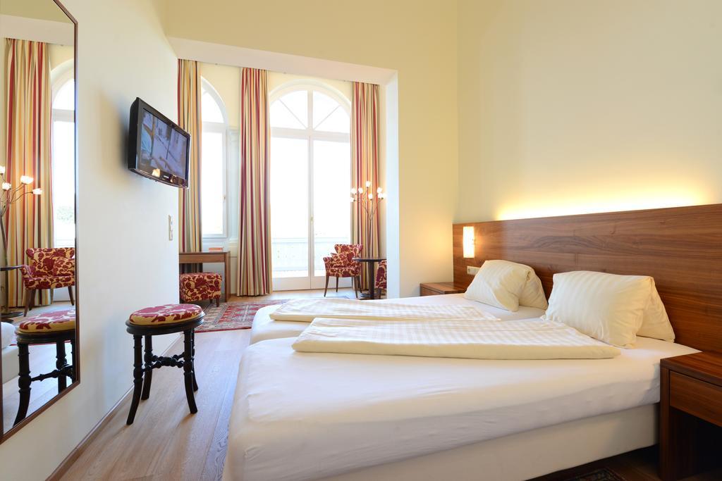 Seehotel Astoria Pörtschach am Wörthersee Extérieur photo